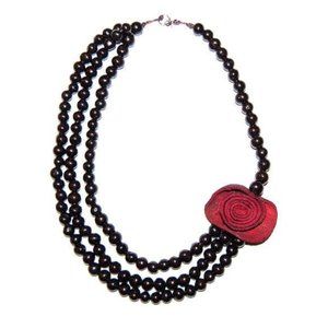 Natural Necklace Black and Red